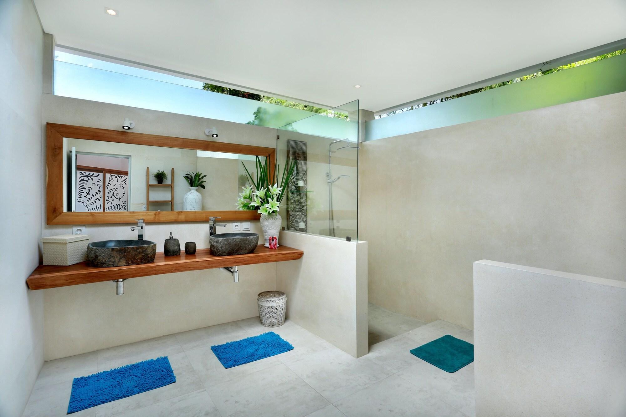 Seminyak White Design Villa Экстерьер фото