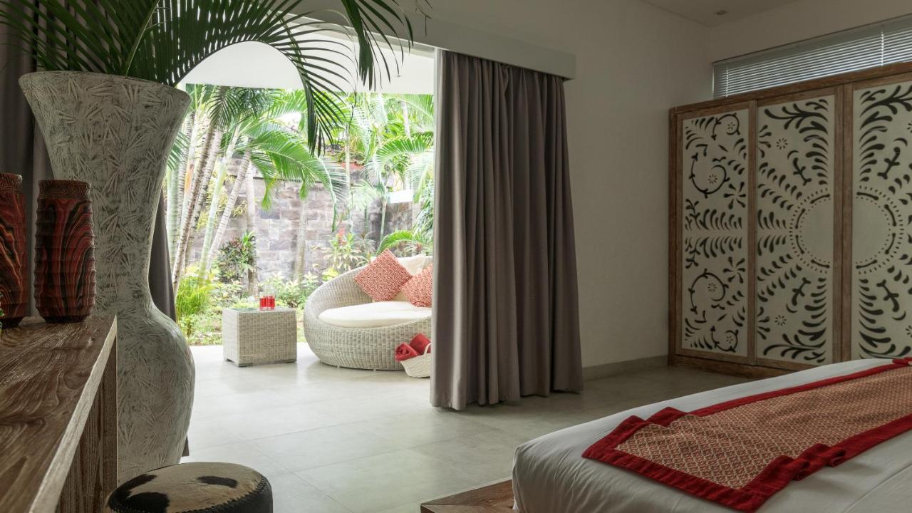 Seminyak White Design Villa Экстерьер фото