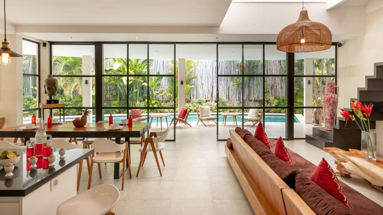 Seminyak White Design Villa Экстерьер фото
